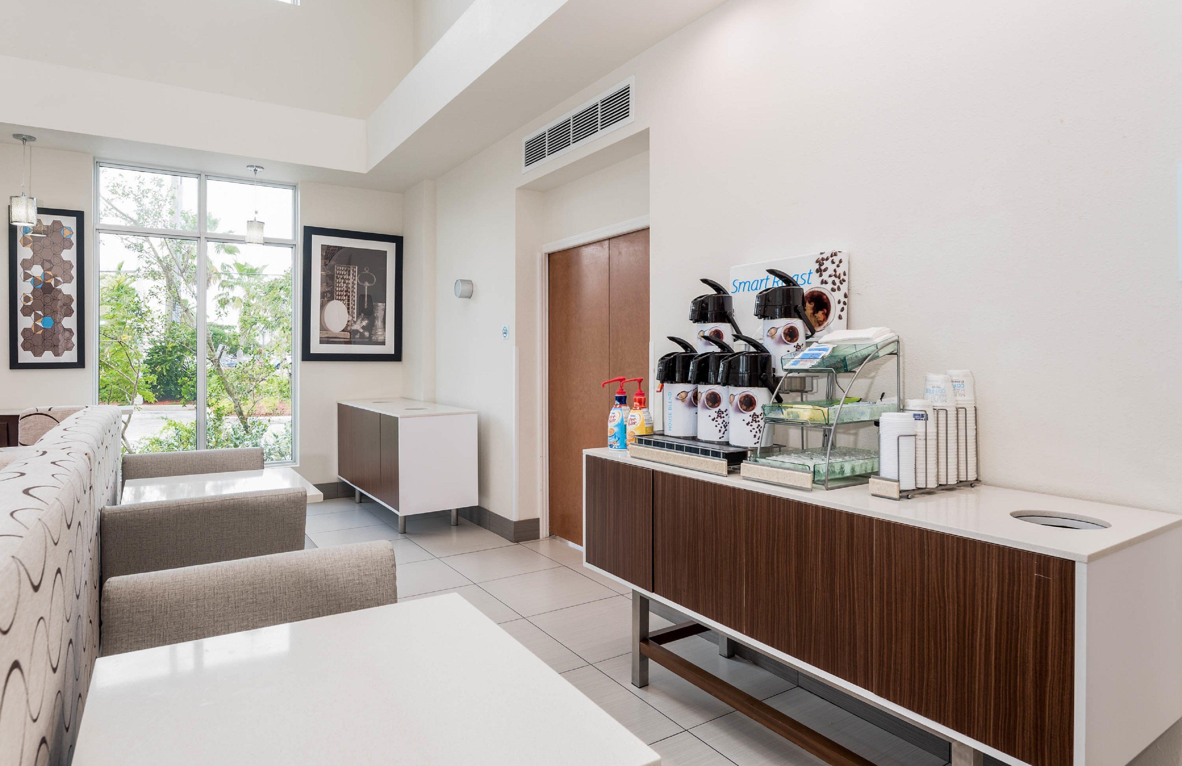 Holiday Inn Express & Suites Boynton Beach West By Ihg Εξωτερικό φωτογραφία