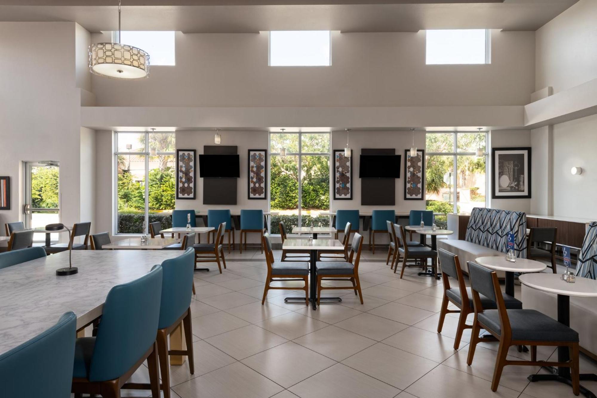 Holiday Inn Express & Suites Boynton Beach West By Ihg Εξωτερικό φωτογραφία
